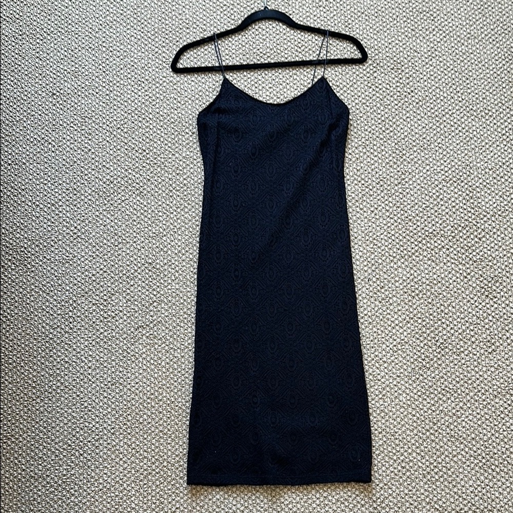 Elegant Black Lace Pattern Dress